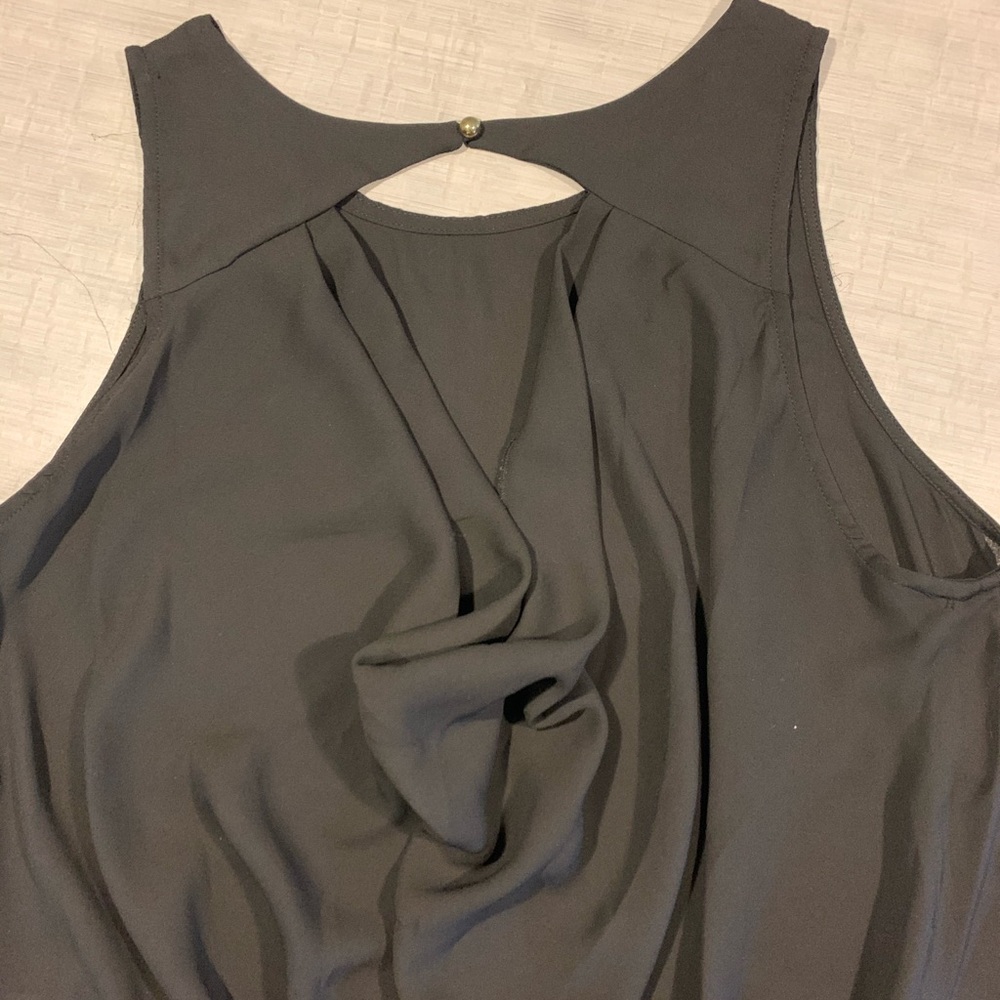 Open back blouse - Picture 6 of 7